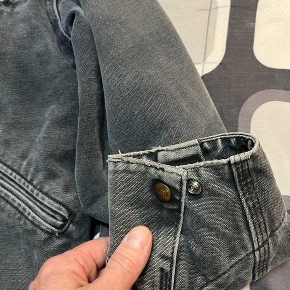Vintage Carhartt J97 Detroit Jacket - Picture 5 of 9